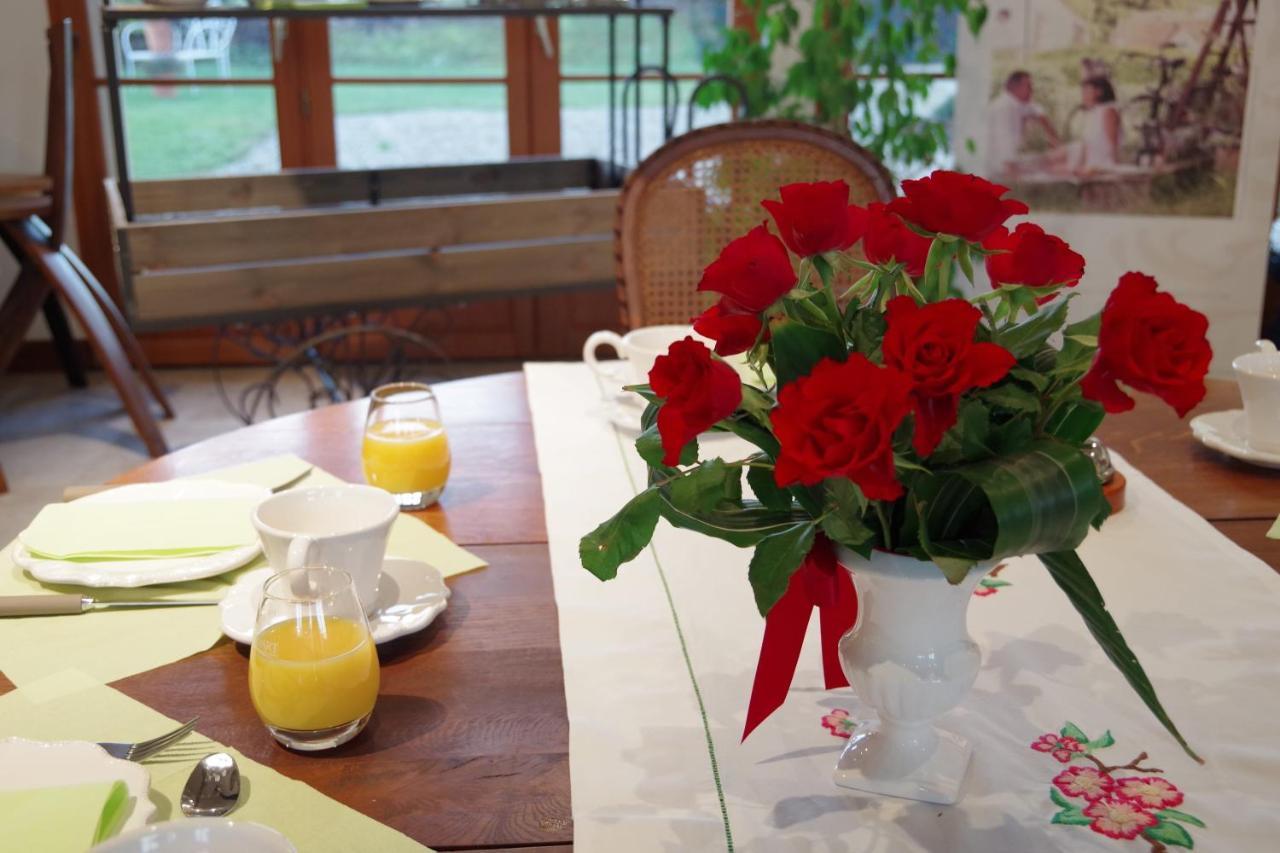 Le Manoir Des Aromes Hotel Brugny-Vaudancourt Bagian luar foto