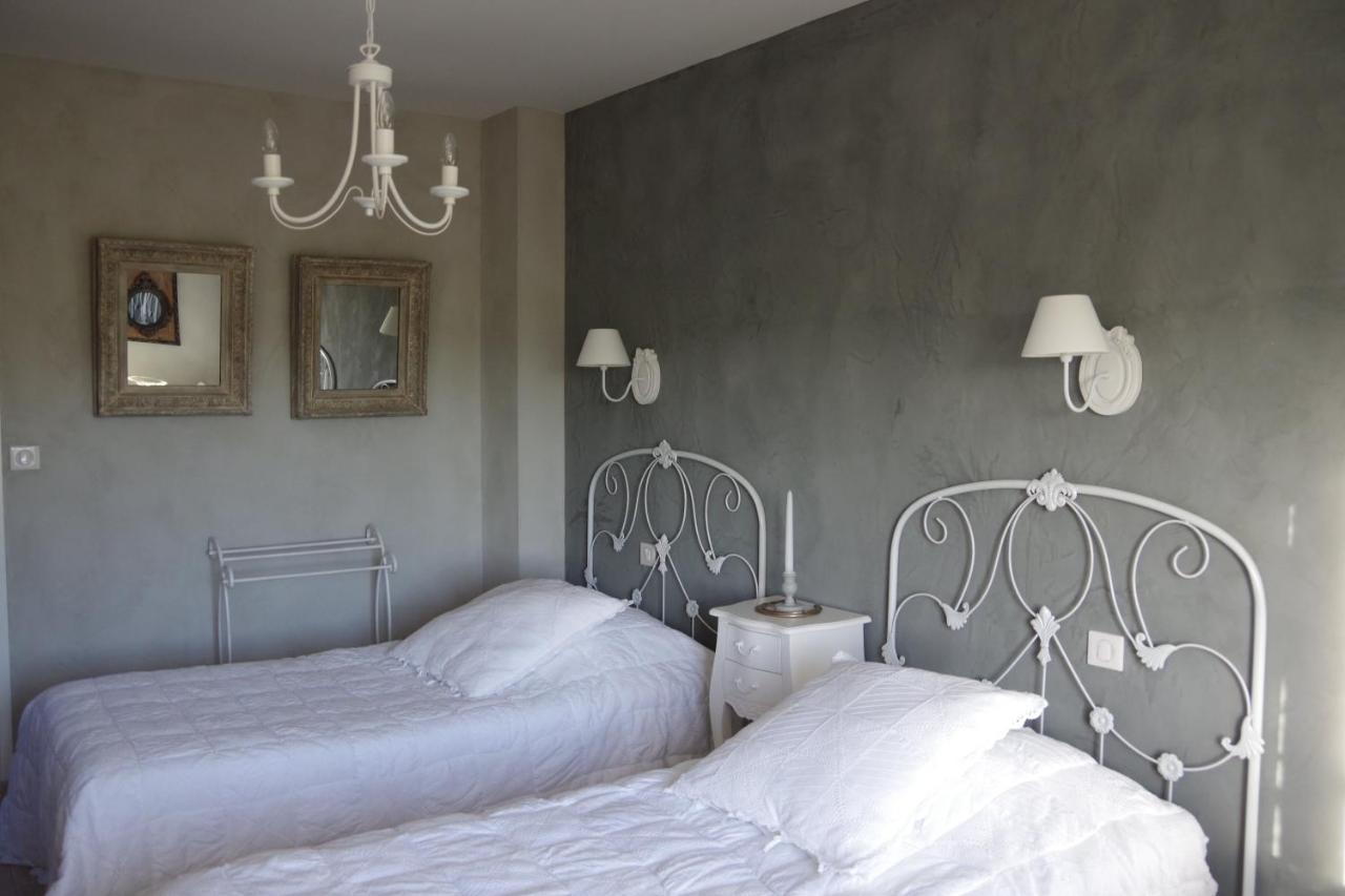 Le Manoir Des Aromes Hotel Brugny-Vaudancourt Bagian luar foto