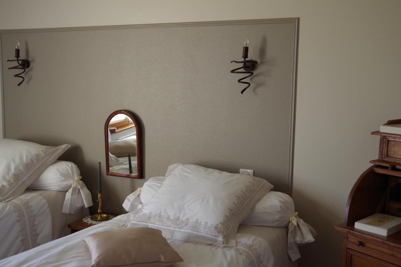 Le Manoir Des Aromes Hotel Brugny-Vaudancourt Bagian luar foto