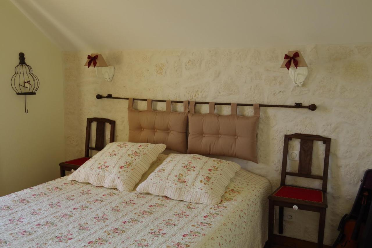 Le Manoir Des Aromes Hotel Brugny-Vaudancourt Bagian luar foto